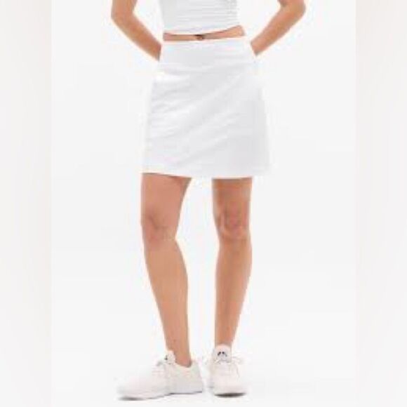 Tee Time White Women's Golf Skirt - Picture 1 of 4